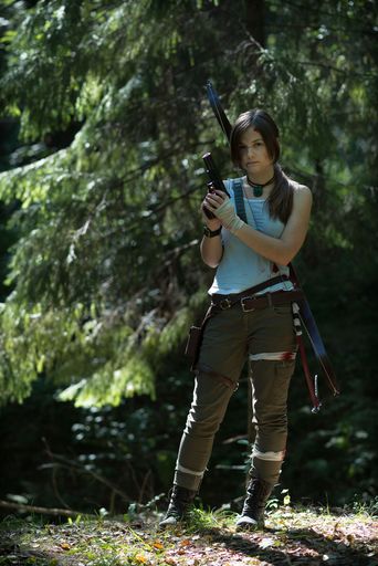 Tomb Raider (2013) - Cosplay Tomb Raider 2013